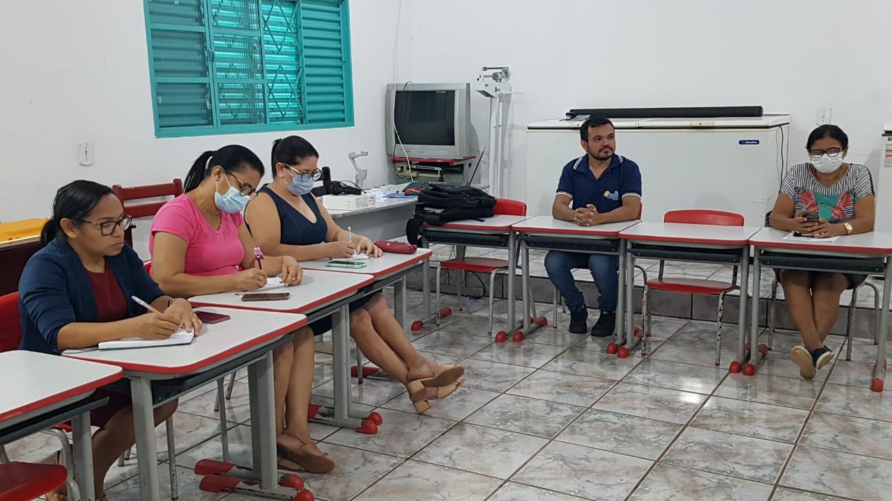EDUCAÇÃO: Conselho da alimentação escolar faz reunião para reestruturação do CAE no município de Ananás EDUCAÇÃO: Conselho da alimentação escolar faz reunião para reestruturação do CAE no município de Ananás