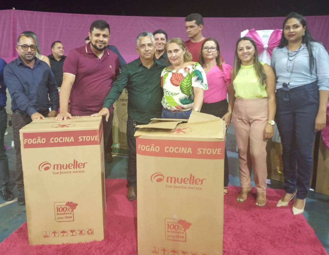 Prefeitura de Angico promove grandiosa festa em homenagem ao Dia das Mães