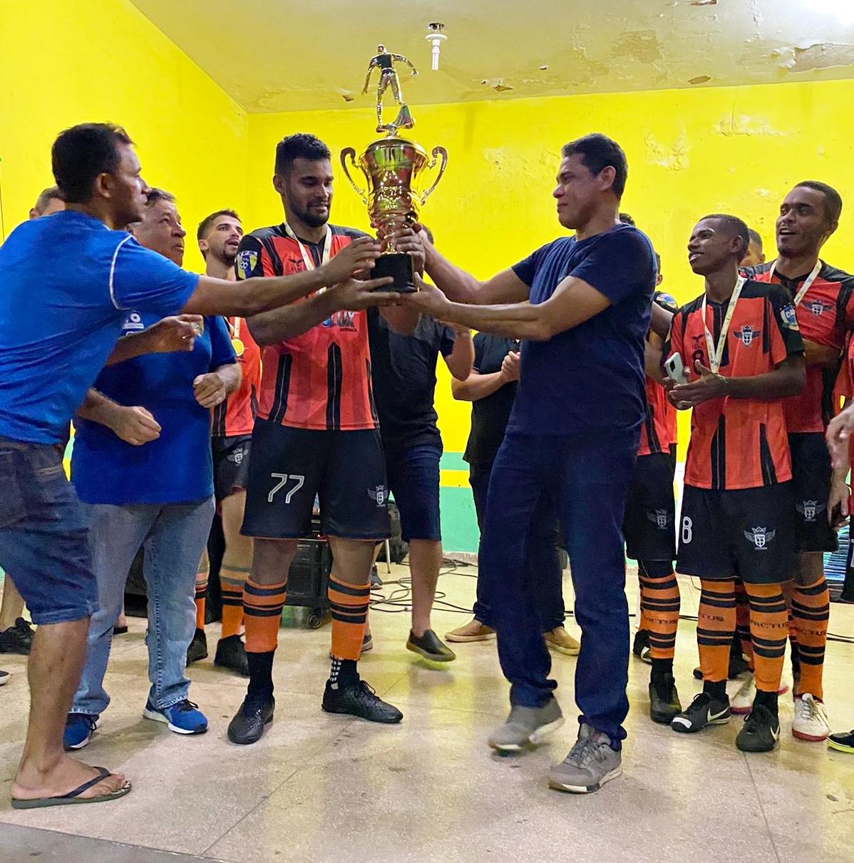 Invictus Futsal de Ananás conquista título do Estadual Série Prata 2022 da FTFS