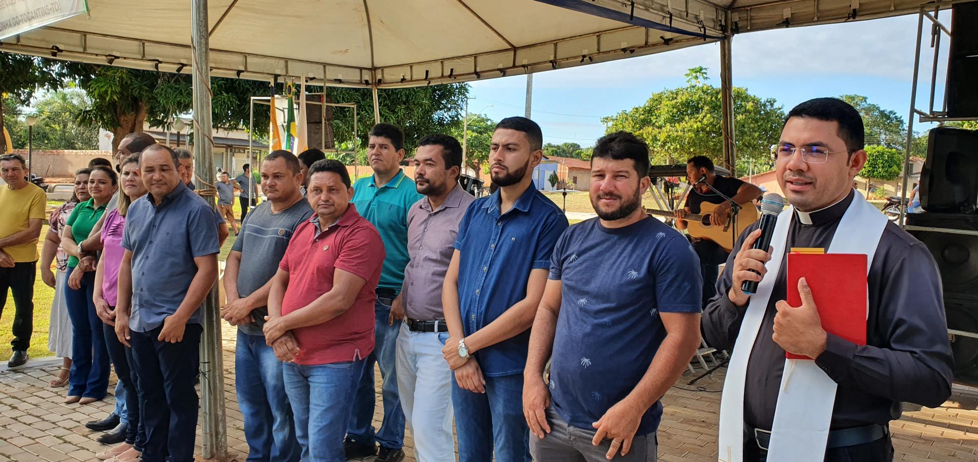 Aniversário de Santa Terezinha é marcado por visitas às obras e grande show para a população