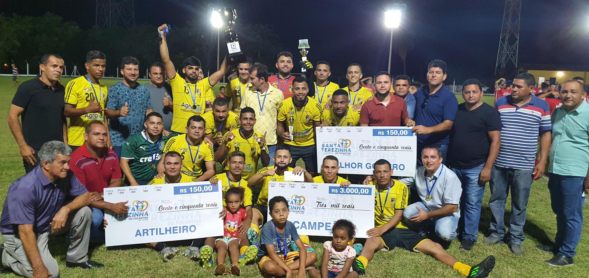 Aniversário de Santa Terezinha é marcado por visitas às obras e grande show para a população