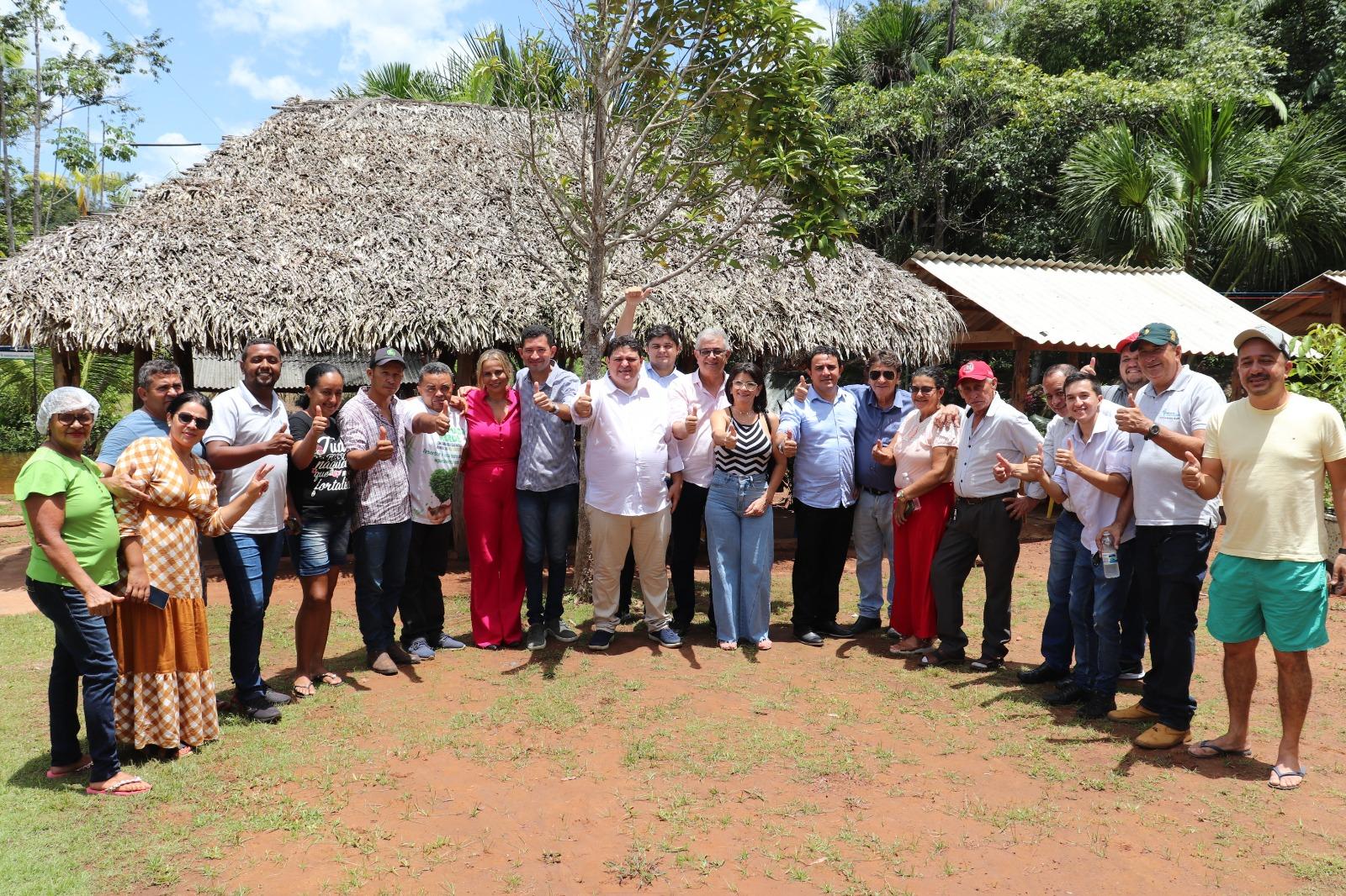 Secretário Estadual de Turismo Hercy Filho realiza visita à Wanderlândia