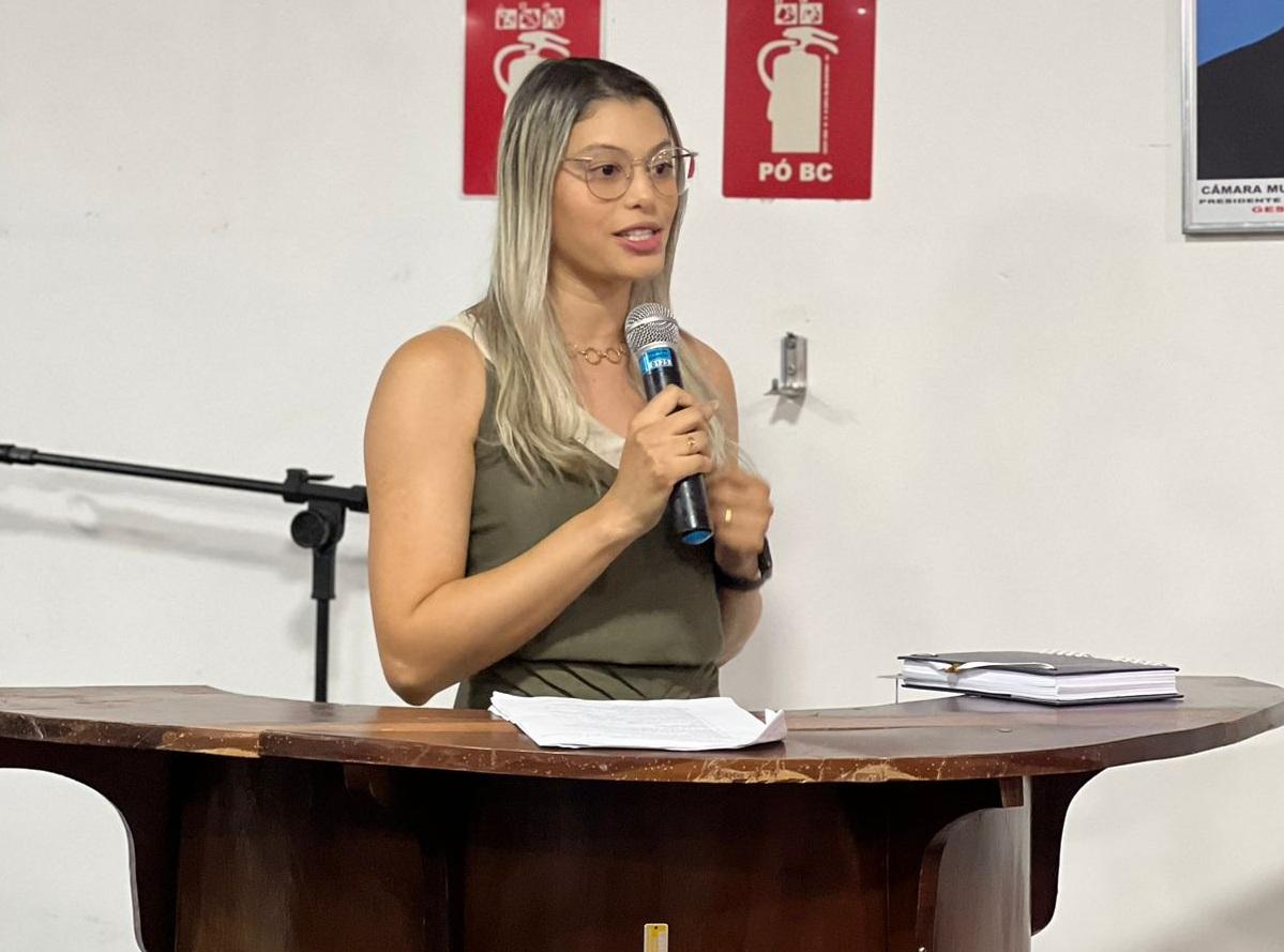 Câmara de Colmeia celebra a semana da mulher com sessão solene 