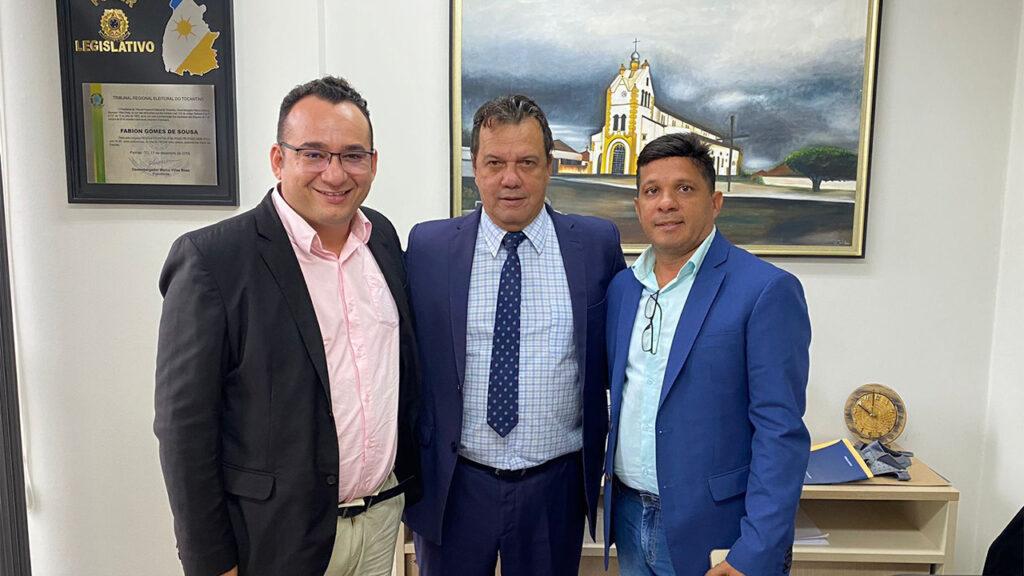 Em Palmas, Diretor Geral da FACMED Dr. Nilton Sousa se reúne com o Senador Irajá e Deputados Fabion e Wiston em busca de apoio e parcerias em prol da educação superior