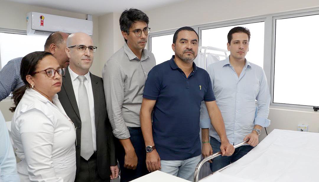 Wanderlei Barbosa entrega novo prédio de alta complexidade em Oncologia de Araguaína