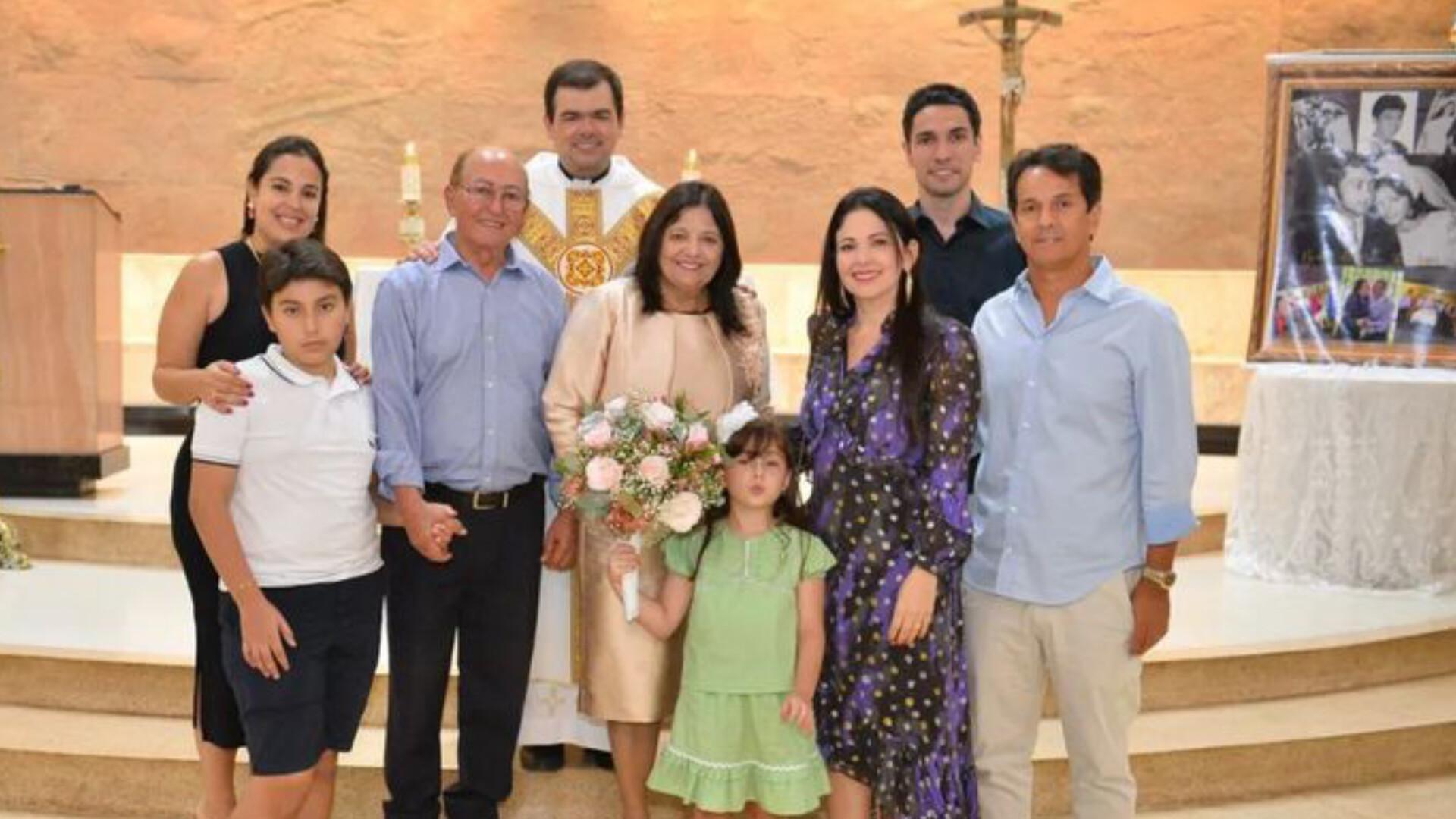 Lázaro Botelho e Valderez Castelo Branco celebram Bodas de Ouro em Araguaína Lázaro Botelho e Valderez Castelo Branco celebram Bodas de Ouro em Araguaína