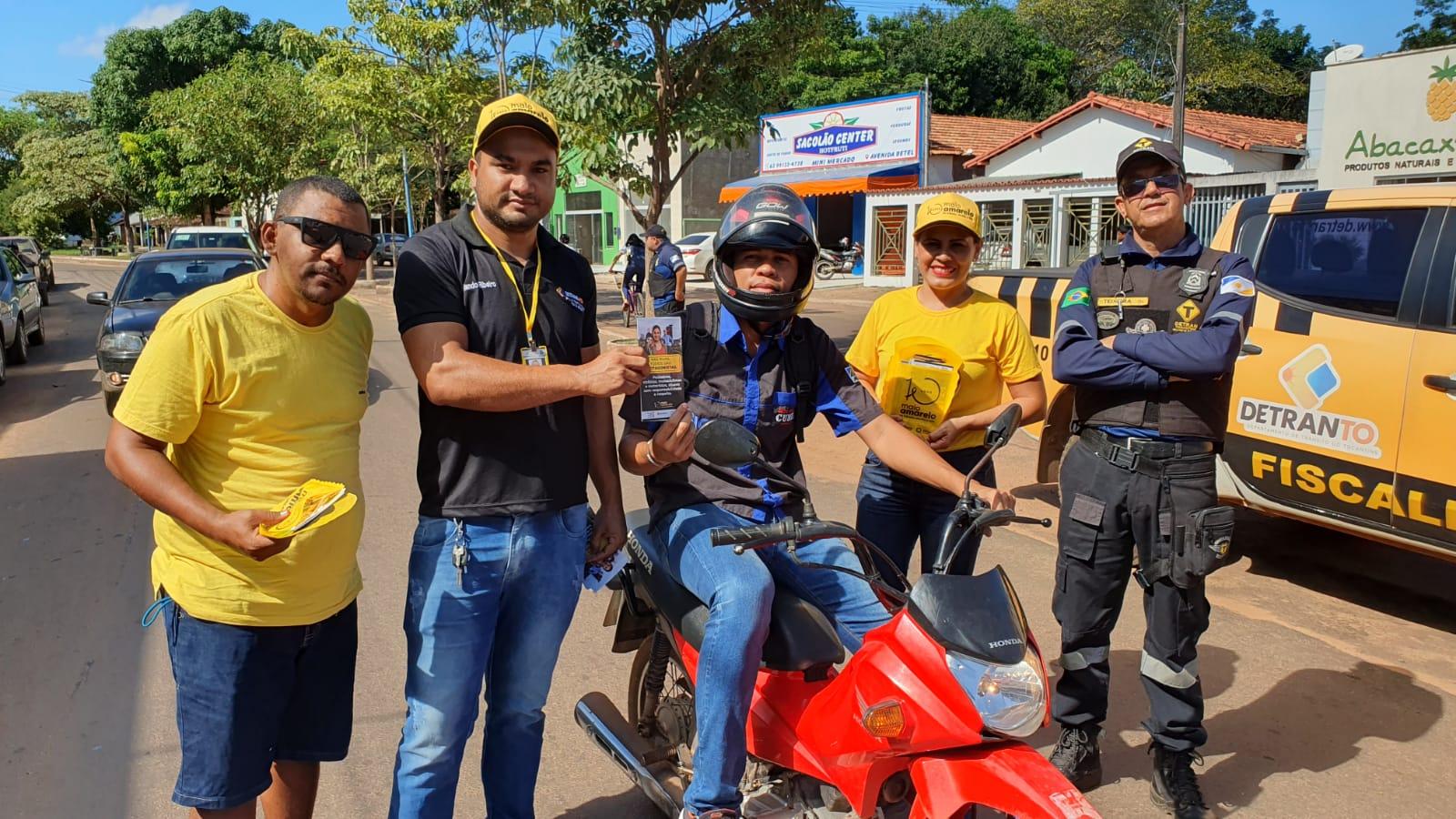 Condutores de Ananás, no Bico do Papagaio, são alertados sobre a necessidade de atenção no trânsito