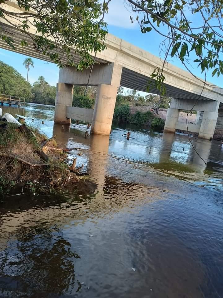 Prefeito Carlão, de São Félix do Tocantins, entrega obra de ponte que interliga o município à comunidade Boa Esperança em Mateiros