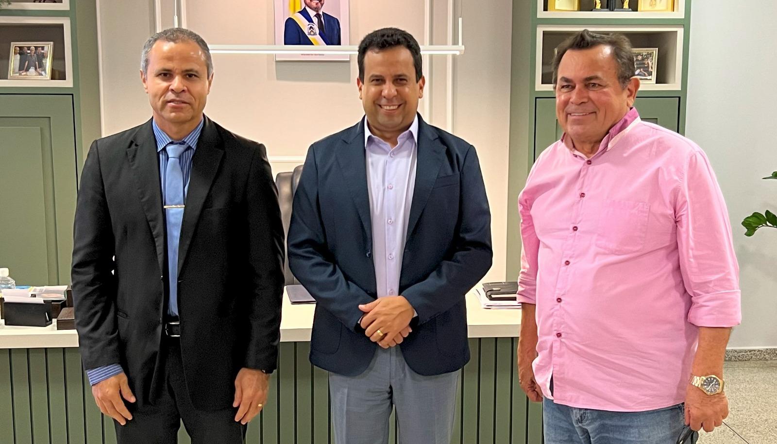 Valorização dos servidores da Educação é pauta de reunião entre Seduc, Igeprev e Sintet