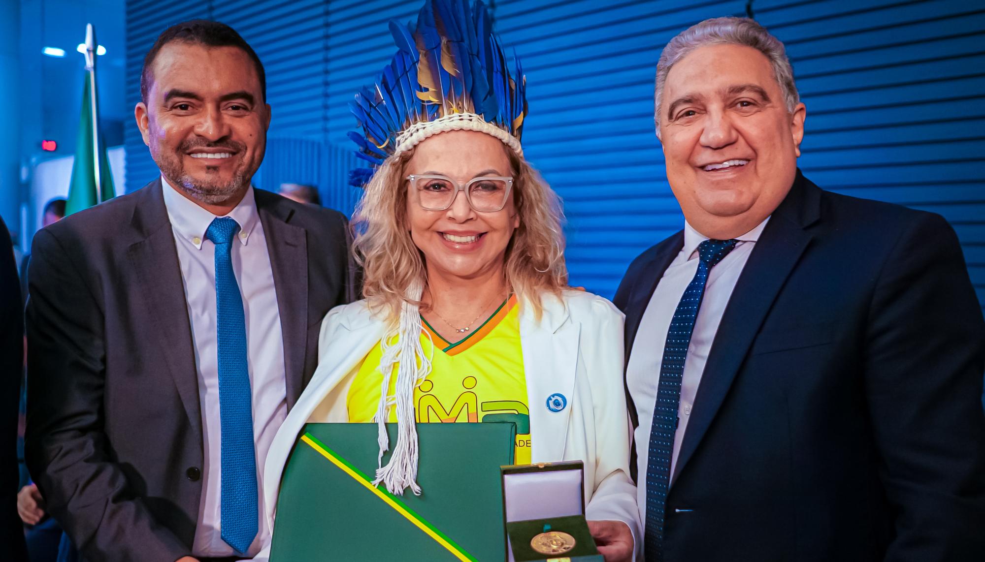A Universidade da Maturidade (UMA) recebe a maior condecoração da educação brasileira promovida pela Câmara dos Deputados e pelo Congresso Nacional