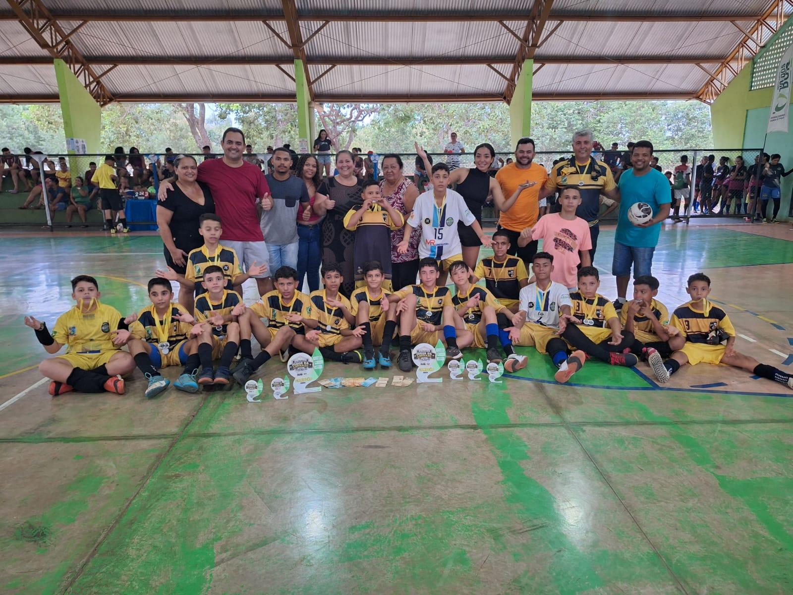 Desportistas de Presidente Kennedy pedem apoio para participar de campeonato regional e são hostilizados pela Prefeitura Municipal