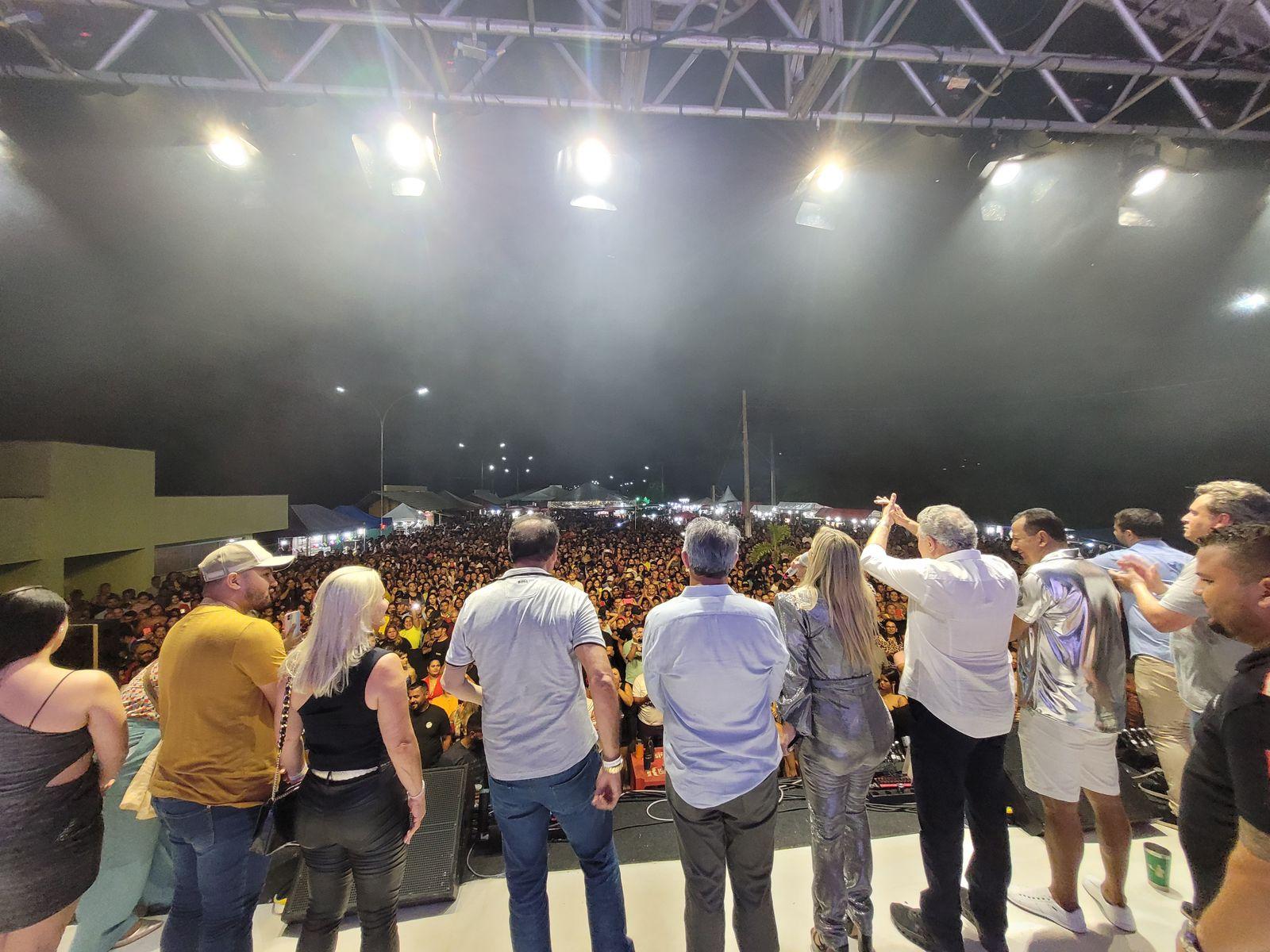 Inaugurações, shows e homenagens marcam o aniversário de 65 anos de Xambioá 
