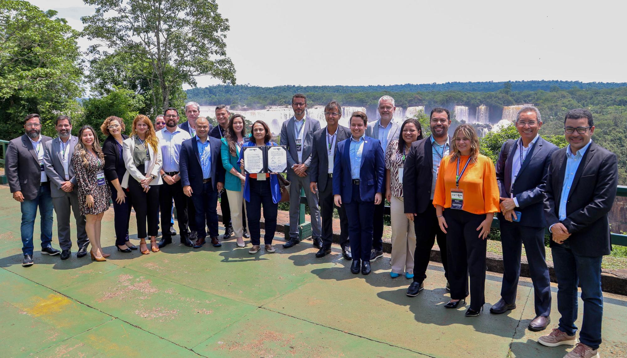 Governo do Tocantins assina carta conjunta com outros estados no combate integrado às fake news
