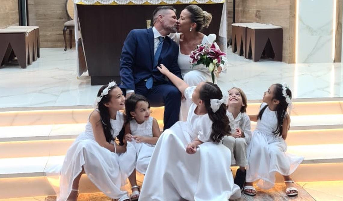 Casamento de Celma Barbosa Pereira e Igor Caetano Mutuoca é celebrado, com emoção e romantismo em Palmas