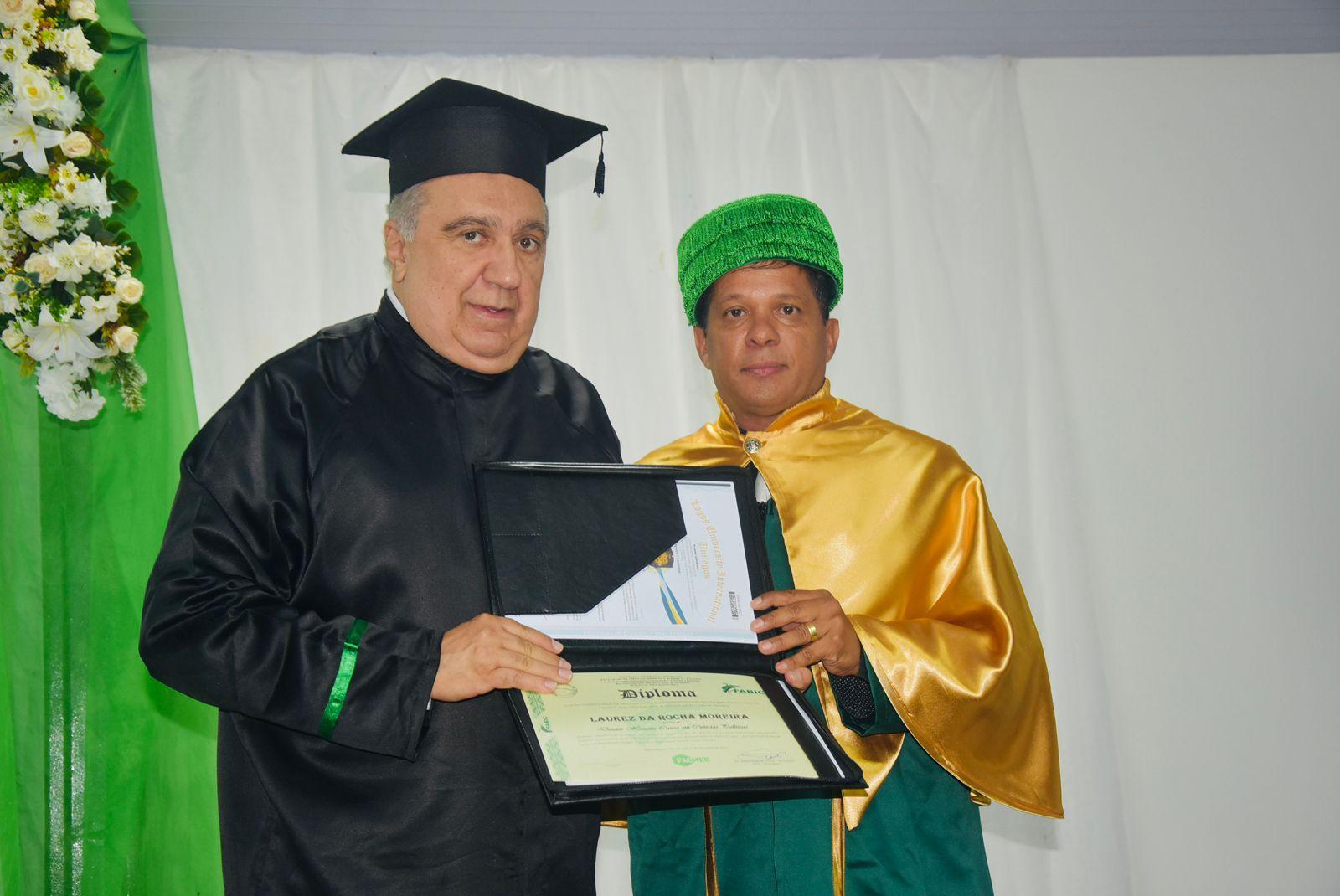 FACMED inaugura novo campus, concede títulos de Doutor Honoris Causa, Professor Emérito e Honra ao Mérito às personalidades de grande destaque em Augustinópolis e no Tocantins