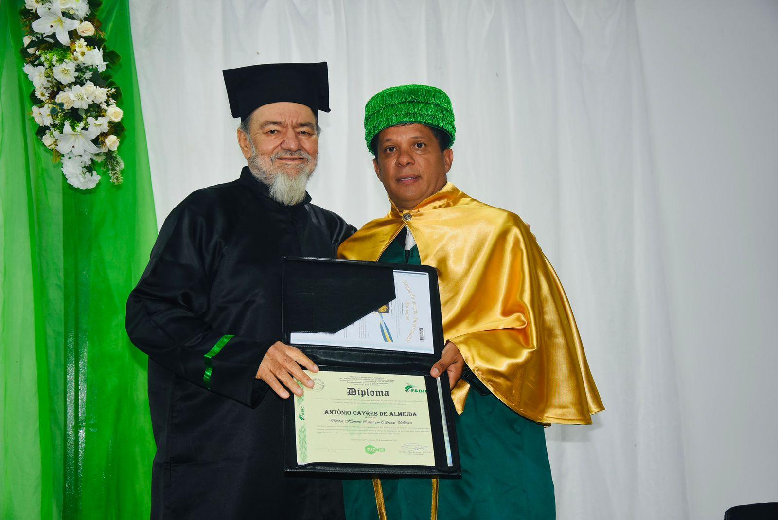 FACMED inaugura novo campus, concede títulos de Doutor Honoris Causa, Professor Emérito e Honra ao Mérito às personalidades de grande destaque em Augustinópolis e no Tocantins