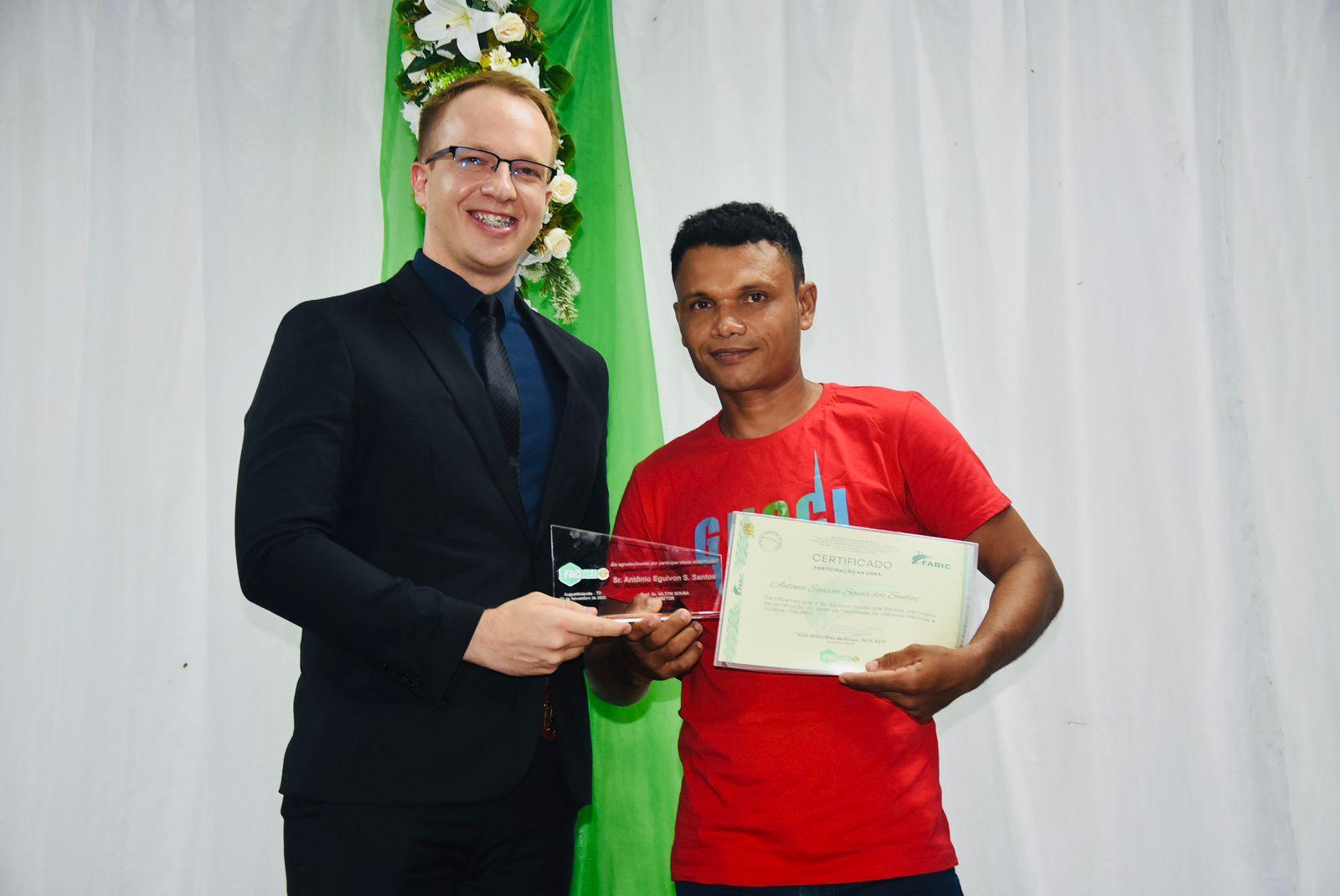 FACMED inaugura novo campus, concede títulos de Doutor Honoris Causa, Professor Emérito e Honra ao Mérito às personalidades de grande destaque em Augustinópolis e no Tocantins