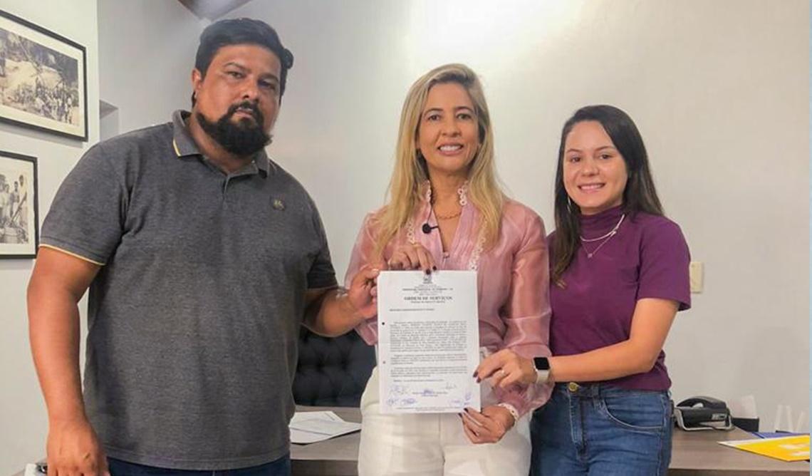 Prefeita Patrícia Evelin assina ordens de serviços para construções de pontes na Zona Rural de Xambioá