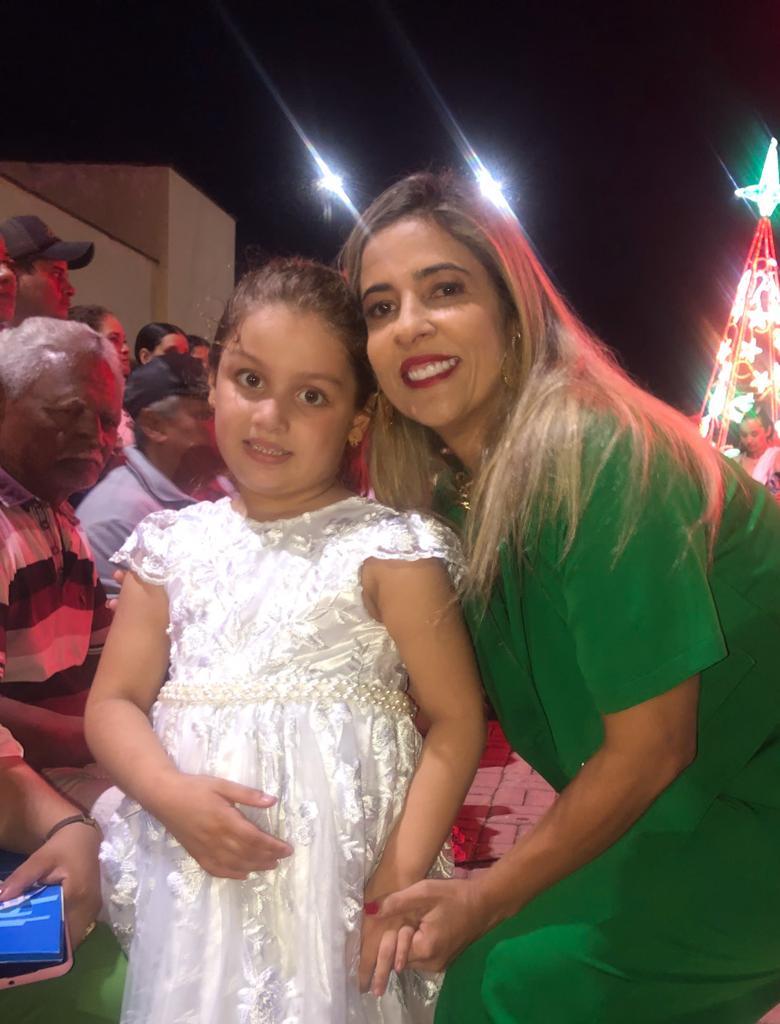 Xambioá realiza festa para recepcionar o Papai Noel na Orla do Rio Araguaia