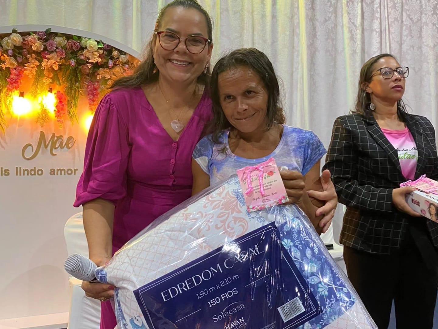 Prefeita Lucilene Brito destaca obras e ações realizadas em 2023 para Buriti do Tocantins