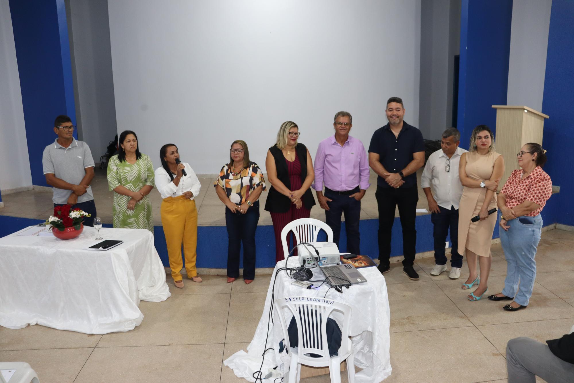 Encontros de formação continuada impulsionam Professores e Servidores da Secretaria de Educação em Ananás 