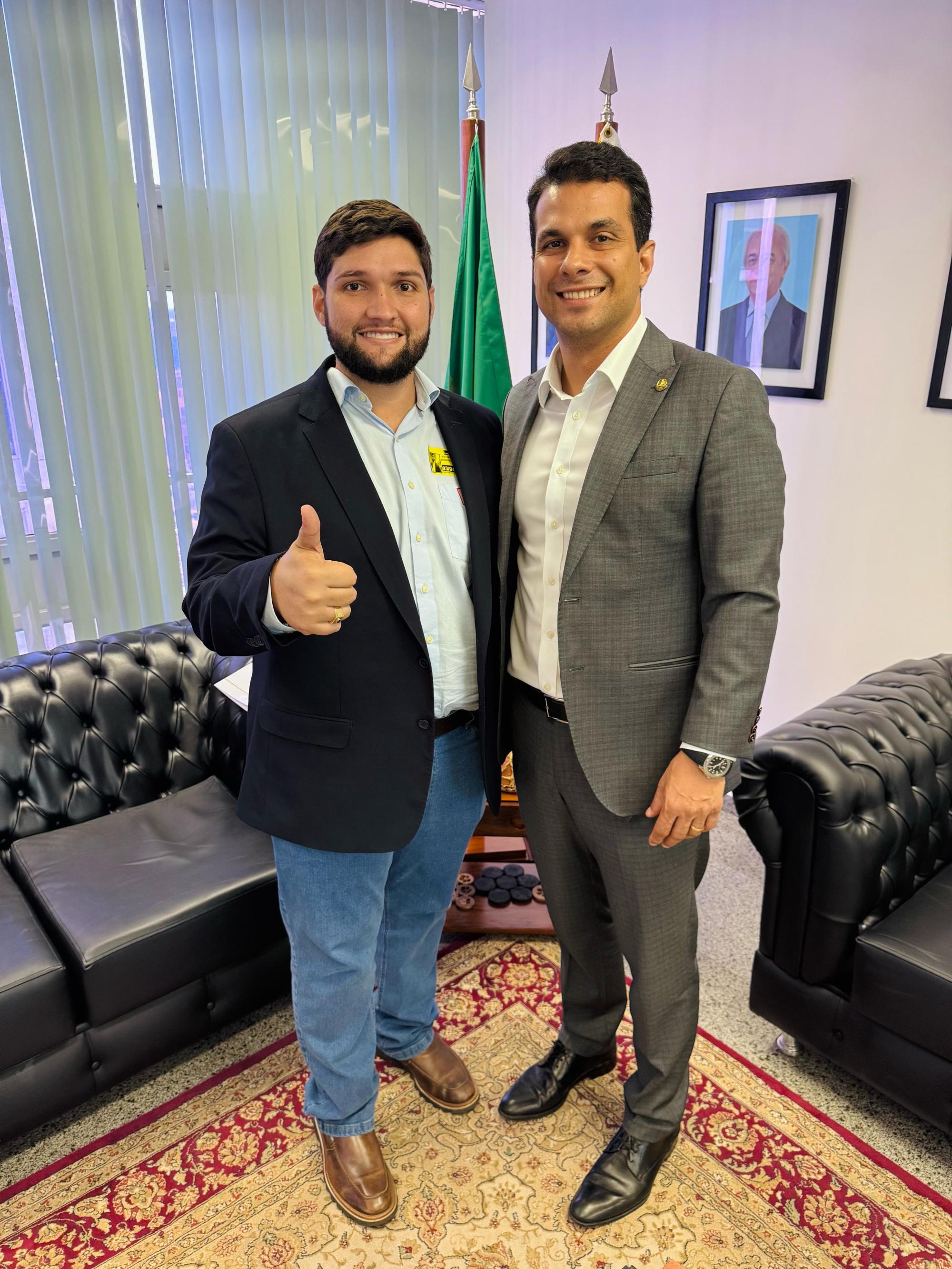 Prefeito Robson do Zé Geraldo fortalece alianças em Brasília e busca recursos para Ananás
