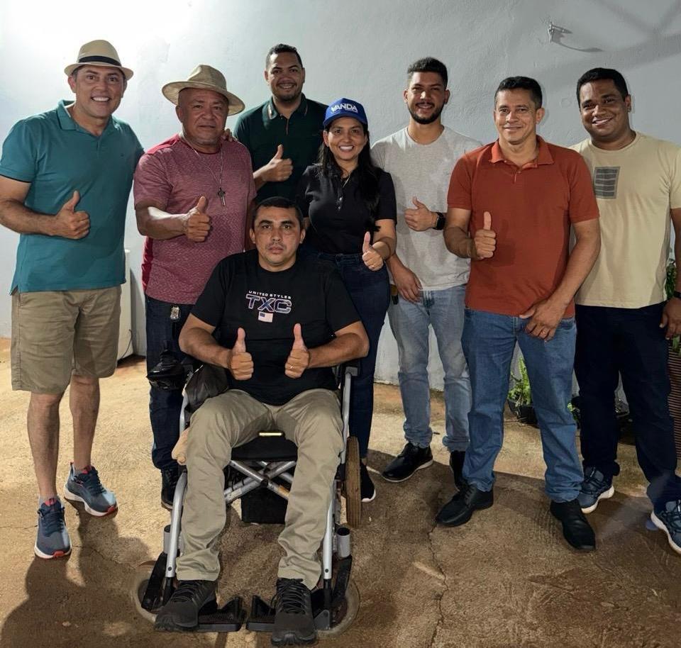 Prefeito de Palmeiras do Tocantins, vice-prefeito e vereadores declaram apoio à reeleição de Vanda Monteiro