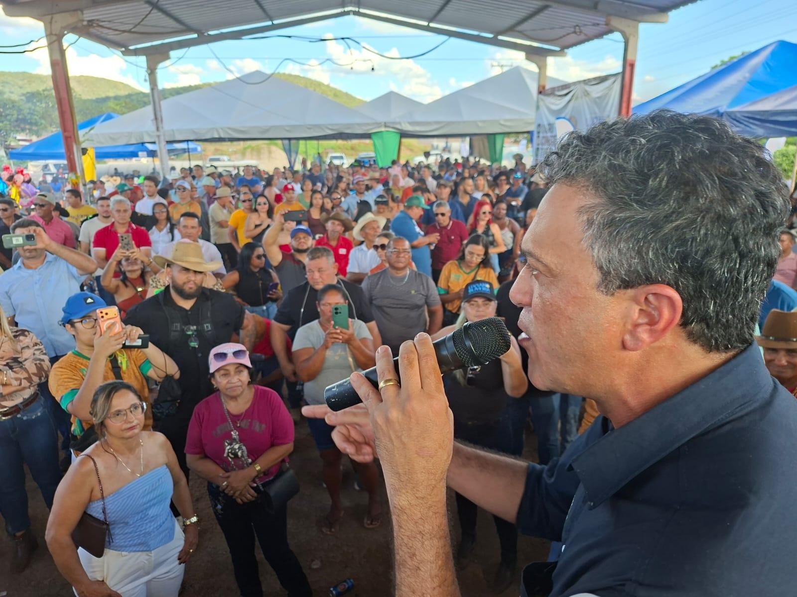 Na Cavalgada de Colméia, Luciano Oliveira destaca força da cultura sertaneja Na Cavalgada de Colméia, Luciano Oliveira destaca força da cultura sertaneja