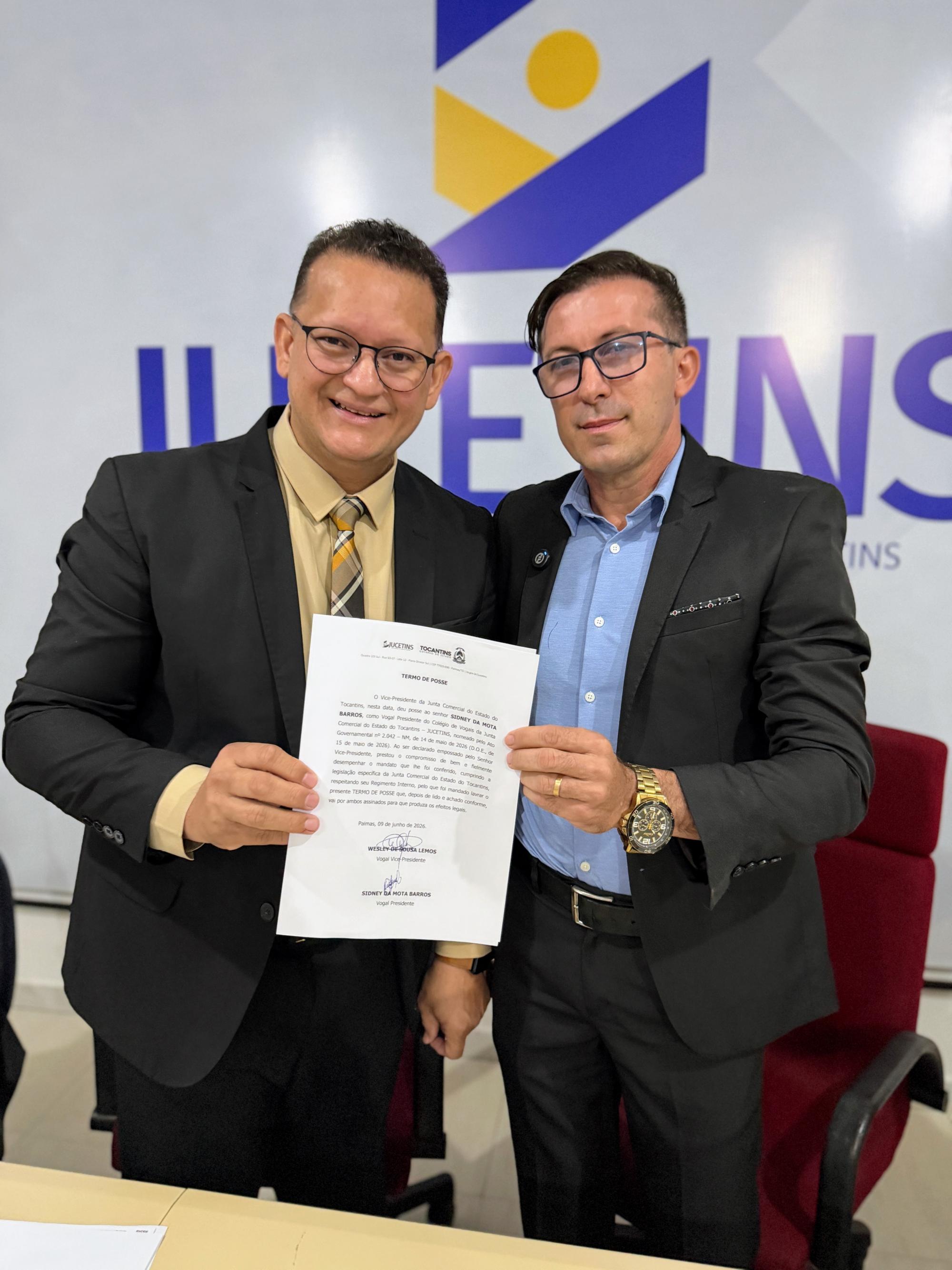 Sidney Barros toma posse como presidente do Colégio de Vogais da Jucetins Sidney Barros toma posse como presidente do Colégio de Vogais da Jucetins